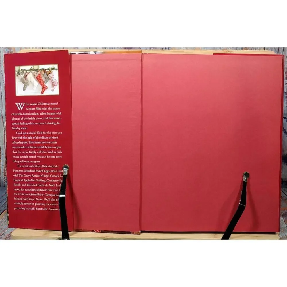 Good Housekeeping A Very Merry‎ Christmas Cookbook